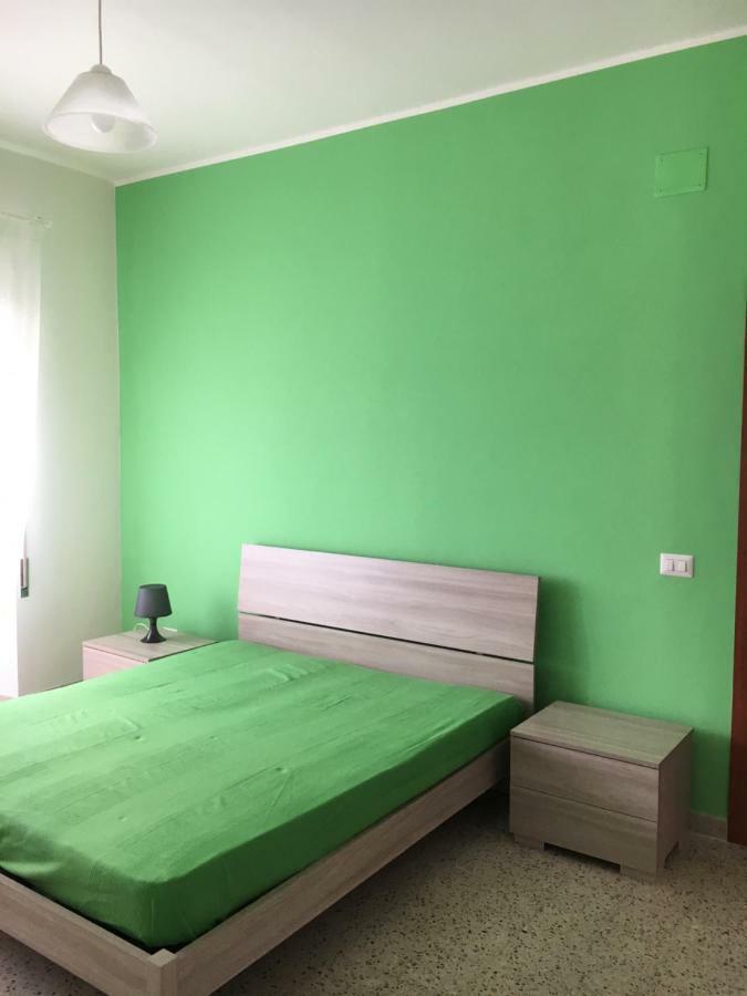 Mela Verde مينتورنو المظهر الخارجي الصورة